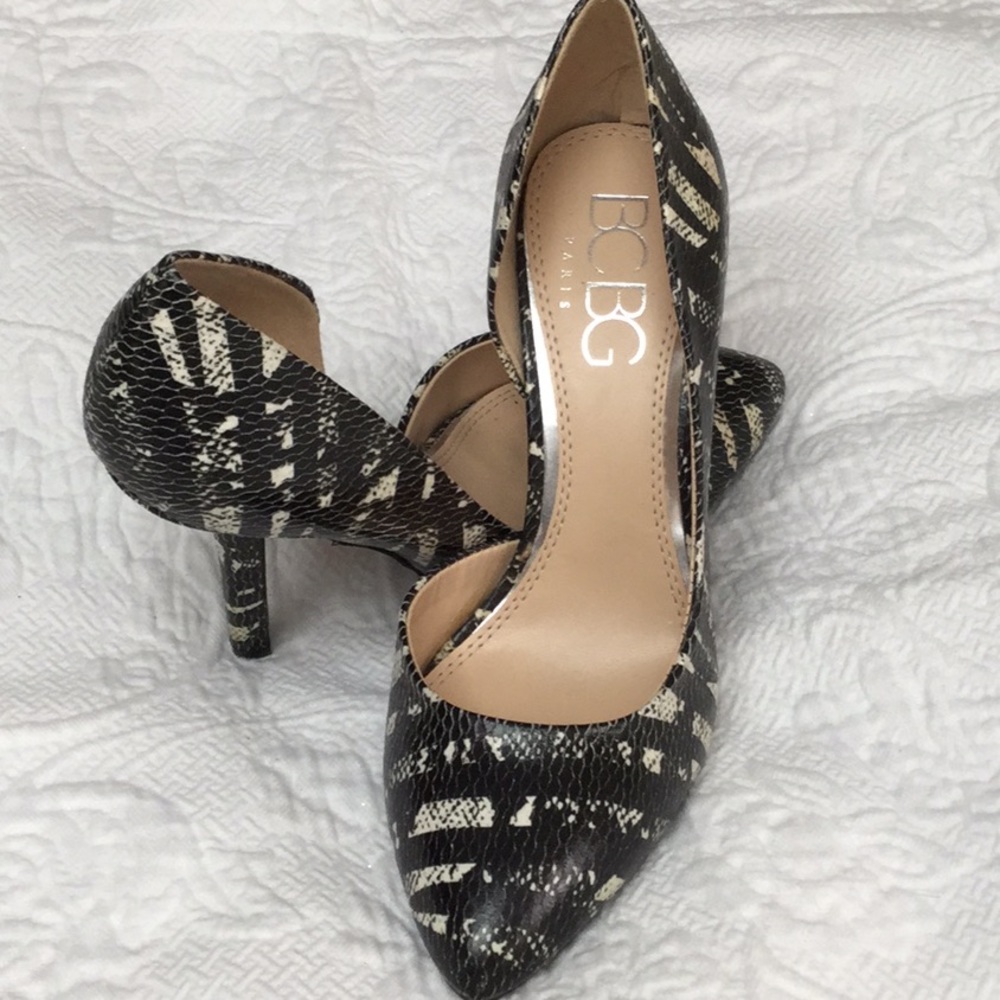BCBG Heels Black d’Orsay Snakeskin 3” Lenny